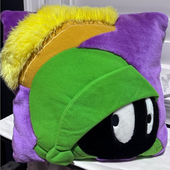 ๐ธ๐ RARE Vintage 2001 Marvin the Martian Plush Pillow โ 13โ x 13โ ๐๐ธ - Picture 13 of 16